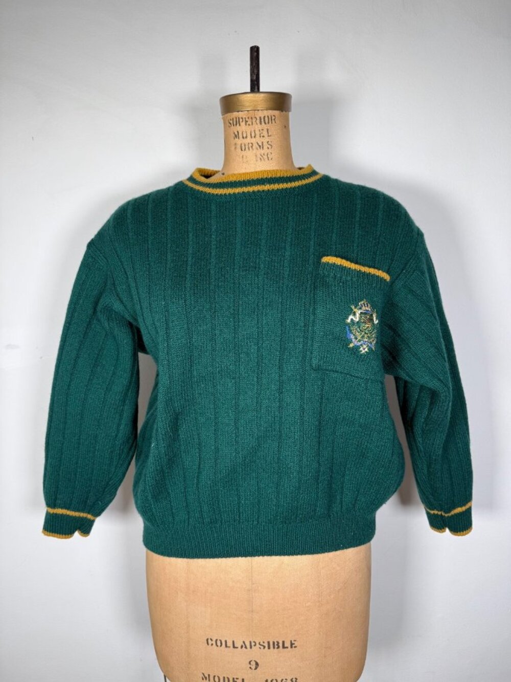 Vintage Made in Italy United Colors of Benetton Cropped Women's Sweater